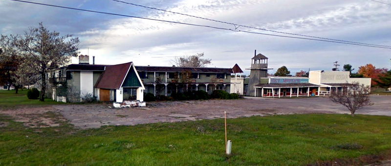 Woodside Country Inn  (Sky McFlys) - 2015 Street View